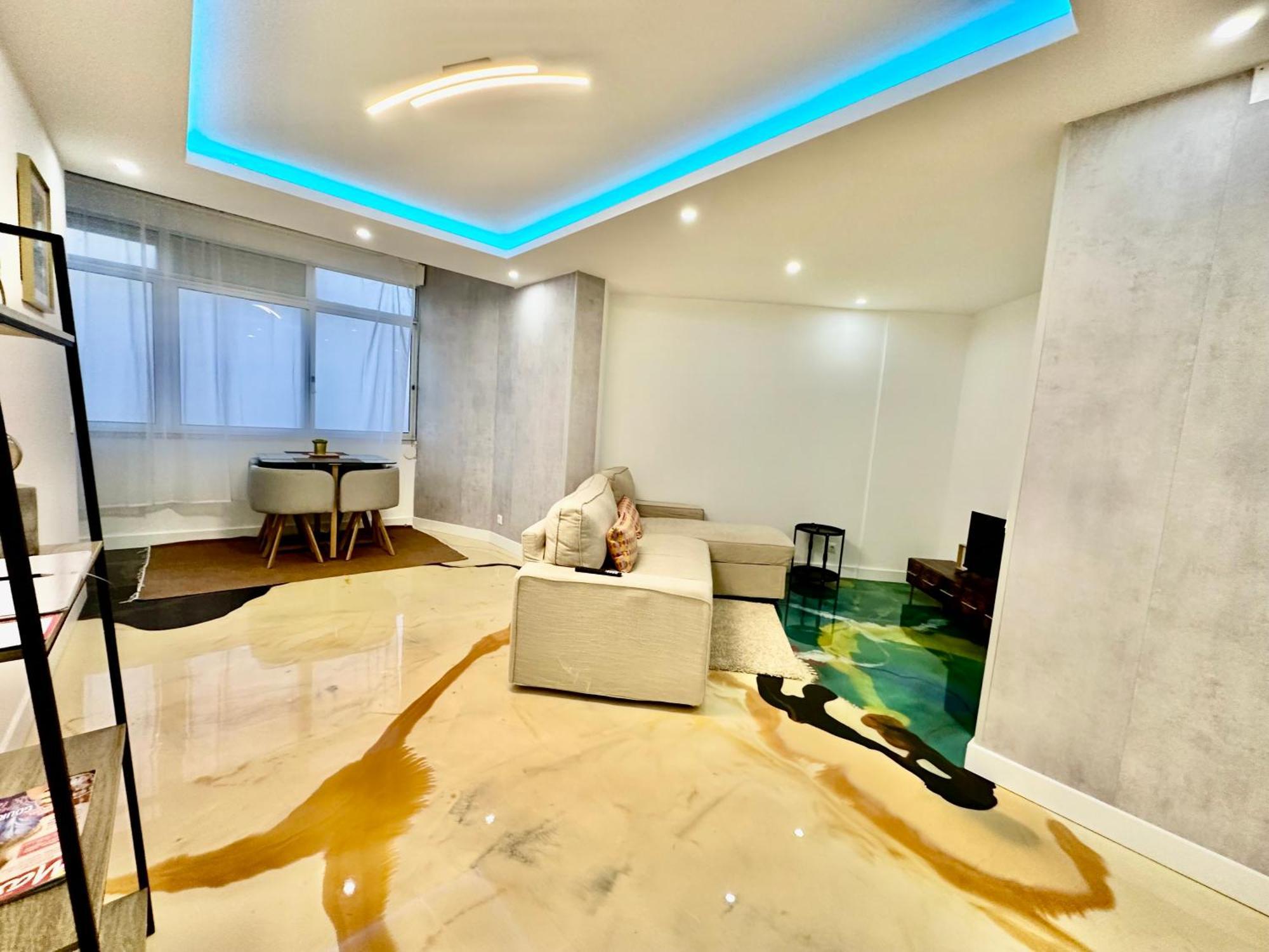 Sea View Apartment & 4 Minutes Walk To The Beach Paço de Arcos Exterior foto